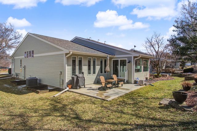 4231 Stone Brooke Road, Ames, IA 50010