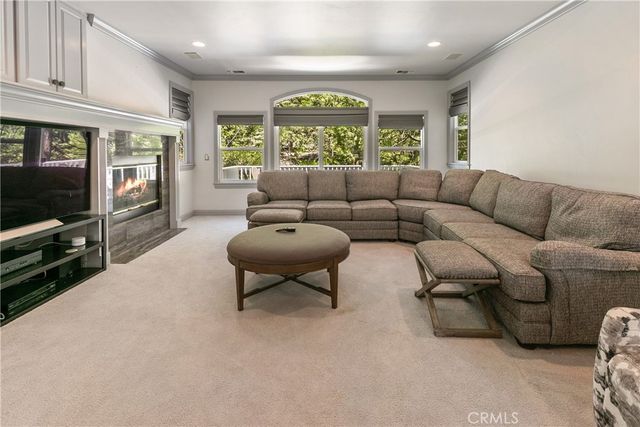 26125 Augusta Drive, Lake Arrowhead, CA 92352