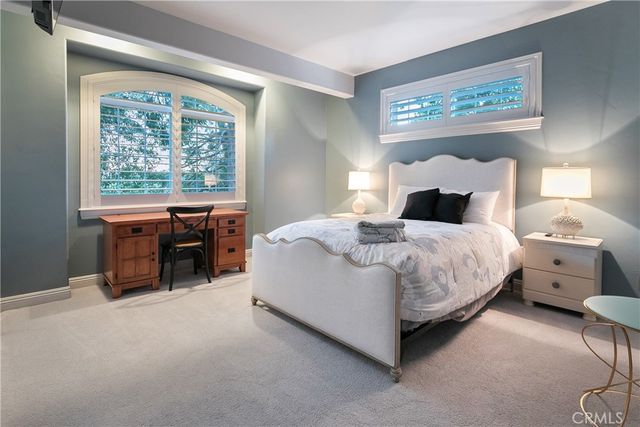 26125 Augusta Drive, Lake Arrowhead, CA 92352
