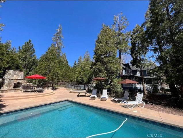 26125 Augusta Drive, Lake Arrowhead, CA 92352