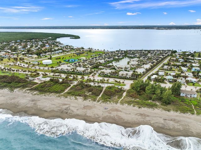 602 Mariner Bay Boulevard, Fort Pierce, FL 34949