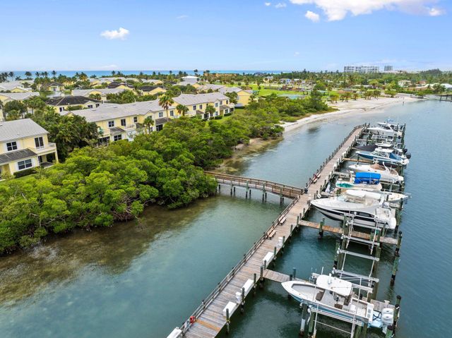 602 Mariner Bay Boulevard, Fort Pierce, FL 34949