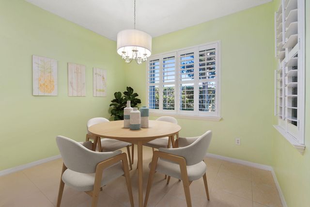 602 Mariner Bay Boulevard, Fort Pierce, FL 34949