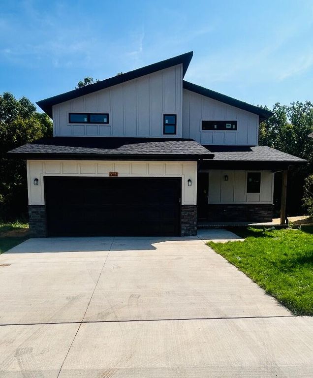 2616 N Prospect Avenue, Springfield, MO 65803