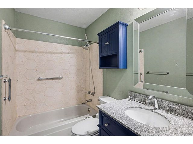 5839 S Perth Pl, Centennial, CO 80015