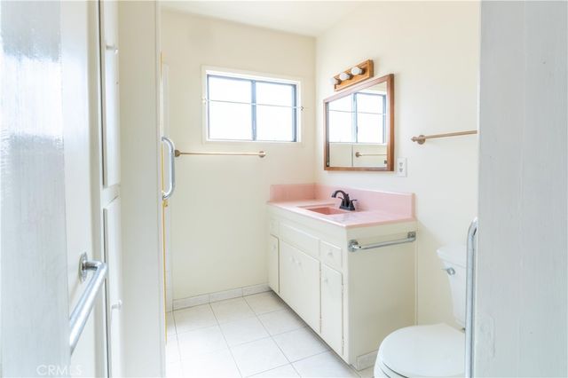 909 Garnet, Redondo Beach, CA 90277
