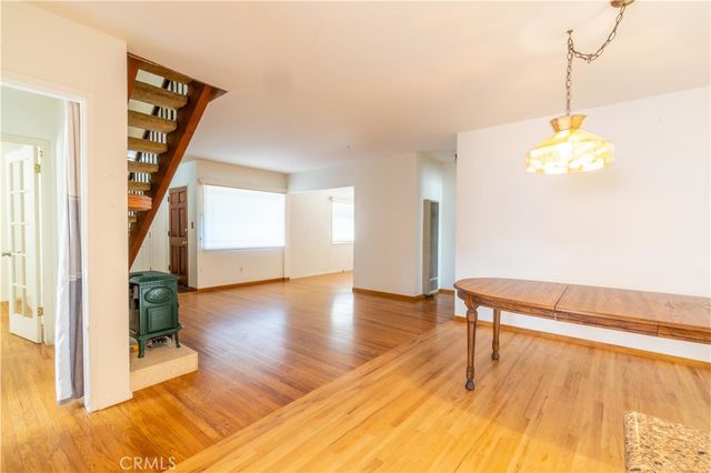 909 Garnet, Redondo Beach, CA 90277