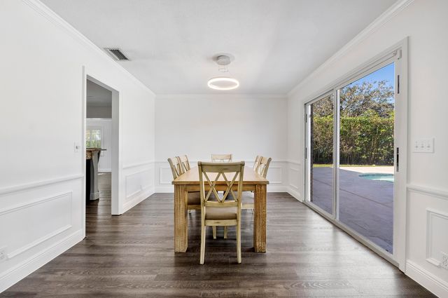 1384 Northampton Terrace, Wellington, FL 33414