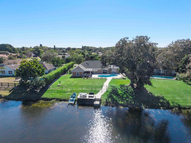 1384 Northampton Terrace, Wellington, FL 33414