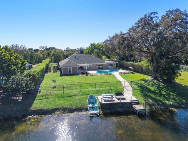 1384 Northampton Terrace, Wellington, FL 33414