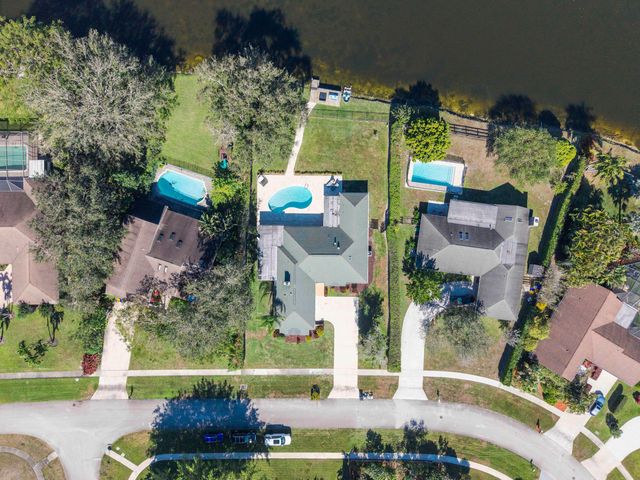 1384 Northampton Terrace, Wellington, FL 33414