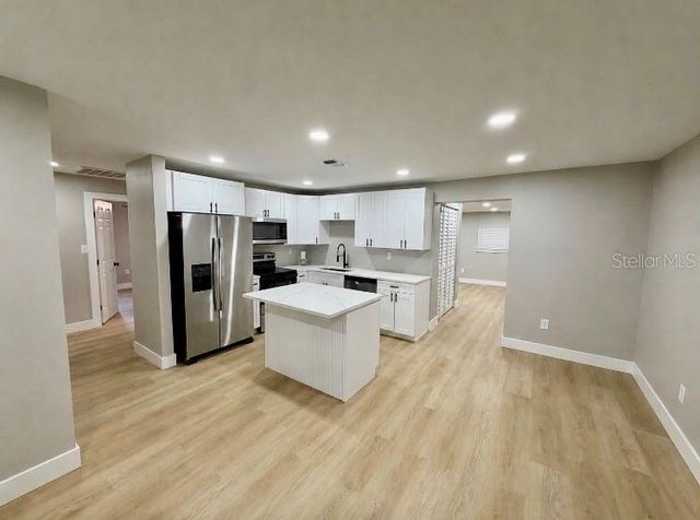 10005 N 29TH STREET, Tampa, FL 33612