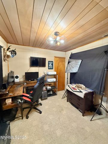 195 Pleasant Hill Drive, Battle Mountain, NV 89820