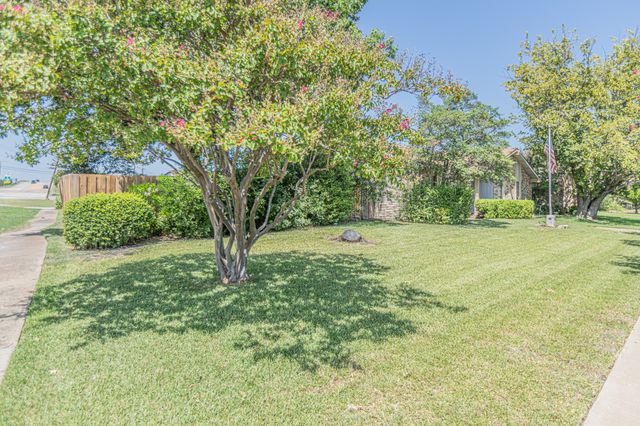 4501 Freeport Drive, Garland, TX 75043