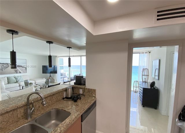 2030 S Ocean Dr 821, Hallandale Beach, FL 33009