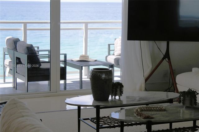 2030 S Ocean Dr 821, Hallandale Beach, FL 33009