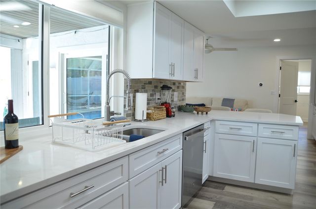 726 BIRDSONG LANE, Sarasota, FL 34242