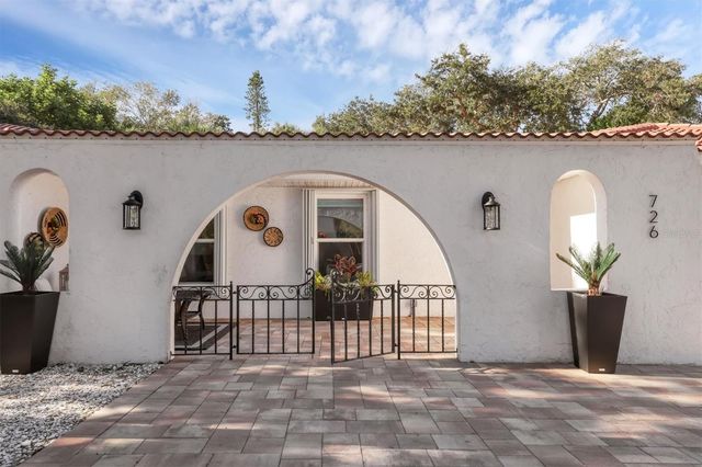 726 BIRDSONG LANE, Sarasota, FL 34242