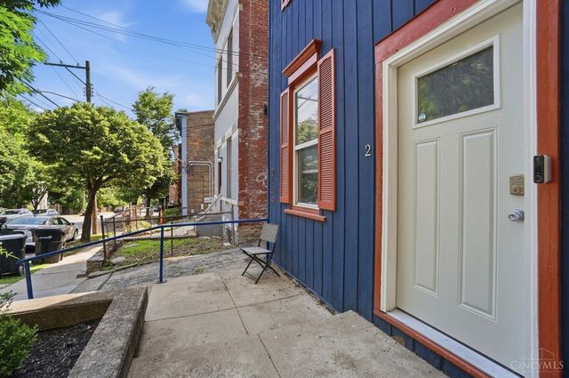 2149 W Clifton Avenue, Cincinnati, OH 45219