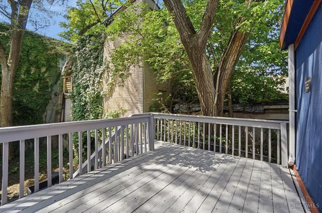 2149 W Clifton Avenue, Cincinnati, OH 45219