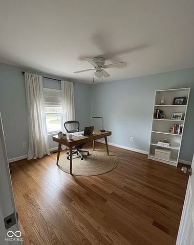 52 Fountain Lake Drive, Greenfield, IN 46140