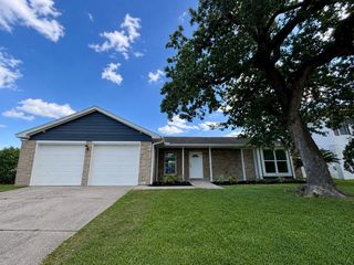 10942 Dunvegan Way, Houston, TX 77013