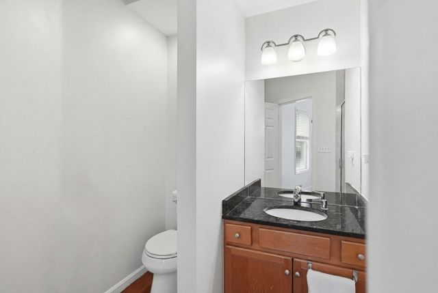 841 Saratoga St PH3, Boston, MA 02128
