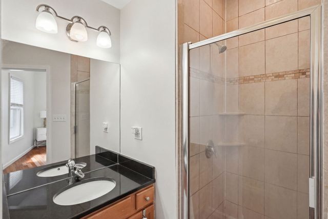 841 Saratoga St PH3, Boston, MA 02128