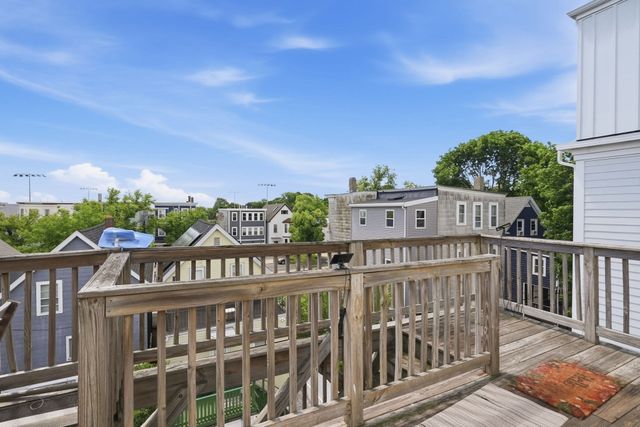 841 Saratoga St PH3, Boston, MA 02128