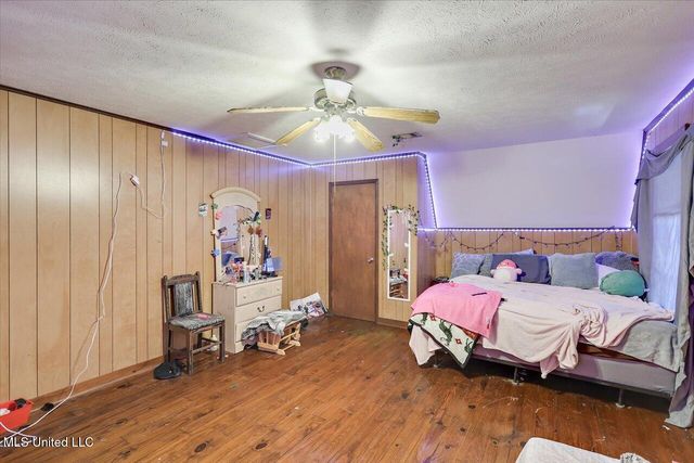 906 N Bennett Street, Crystal Springs, MS 39059
