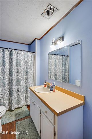 906 N Bennett Street, Crystal Springs, MS 39059