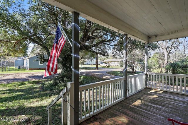 906 N Bennett Street, Crystal Springs, MS 39059