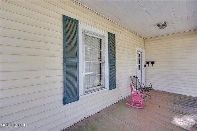 906 N Bennett Street, Crystal Springs, MS 39059