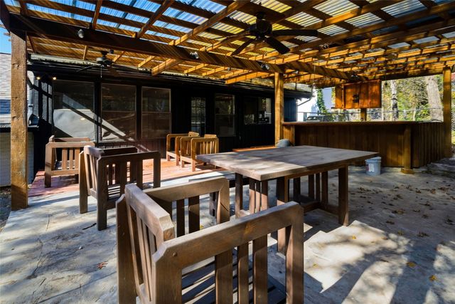 716 Oakhill Lane, Cedar Hill, TX 75104