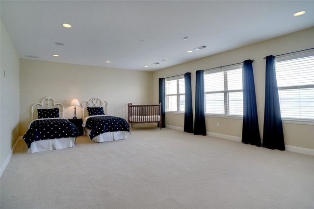 826 Cimmarron Bay Drive, Runaway Bay, TX 76426