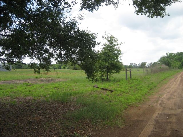 00 N Fm 2022, Grapeland, TX 75844
