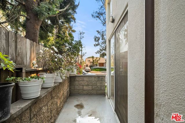 1011 Pacific Street 1, Santa Monica, CA 90405