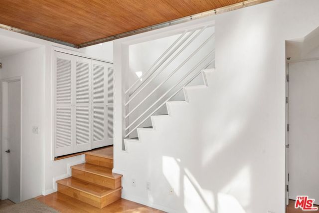 1011 Pacific Street 1, Santa Monica, CA 90405