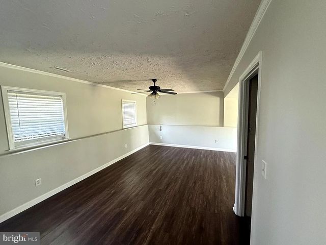 11512 WOODLAND VIEW DR, Fredericksburg, VA 22407