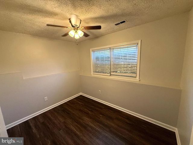 11512 WOODLAND VIEW DR, Fredericksburg, VA 22407