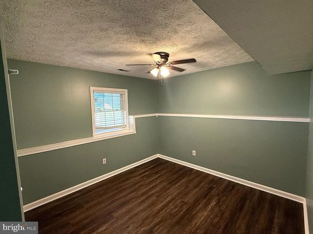 11512 WOODLAND VIEW DR, Fredericksburg, VA 22407