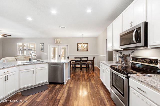 712 RED CEDAR Court, Orange Park, FL 32073