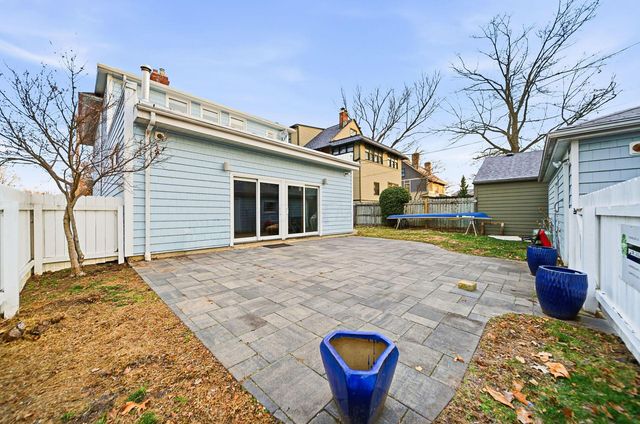 1875 W 1st Avenue, Columbus, OH 43212