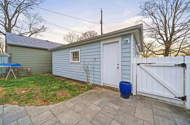 1875 W 1st Avenue, Columbus, OH 43212