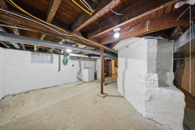 1875 W 1st Avenue, Columbus, OH 43212