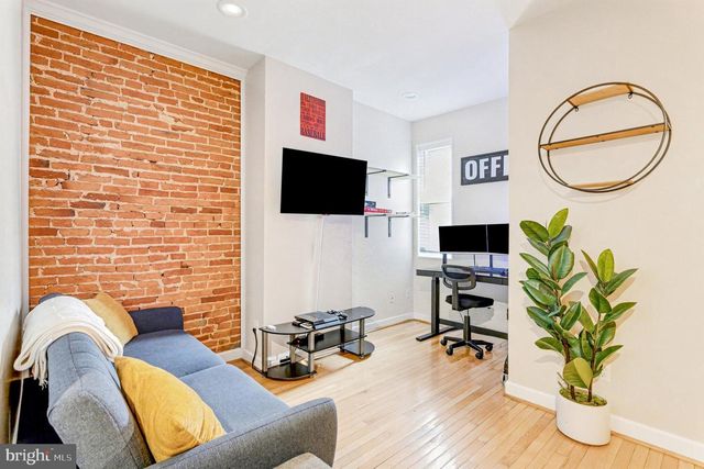 1314 S HANOVER ST, Baltimore, MD 21230