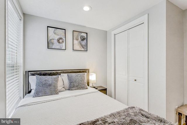 1314 S HANOVER ST, Baltimore, MD 21230