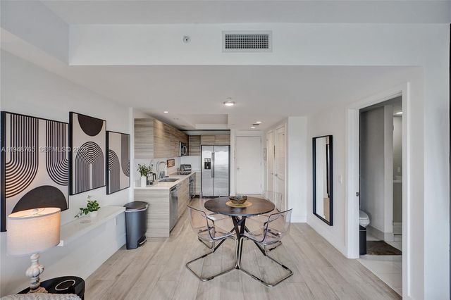 121 NE 34th St 910, Miami, FL 33137