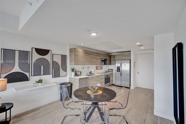 121 NE 34th St 910, Miami, FL 33137