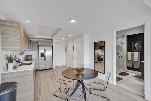 121 NE 34th St 910, Miami, FL 33137